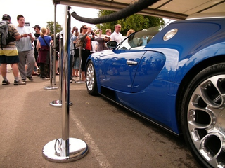 Illustration for article titled The Bugatti Veyron Really Does Sound Like Victorian Plumbing